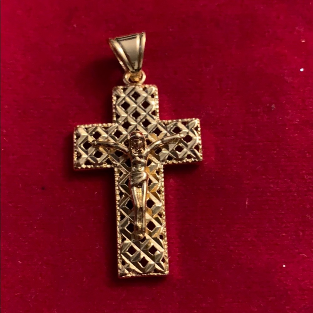 18K gold filled pendant